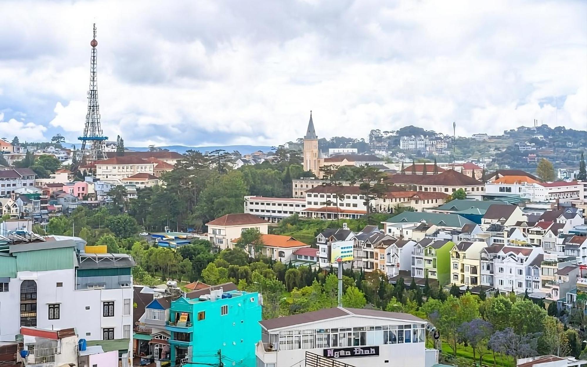 Sky House Hotel Da Lat City Екстериор снимка